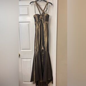 Elegant Green Prom/ Evening Gown